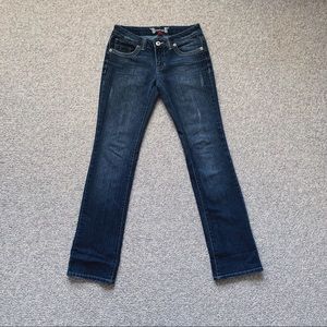 Freestyle Size 5 Low Rise, Straight Leg Jeans